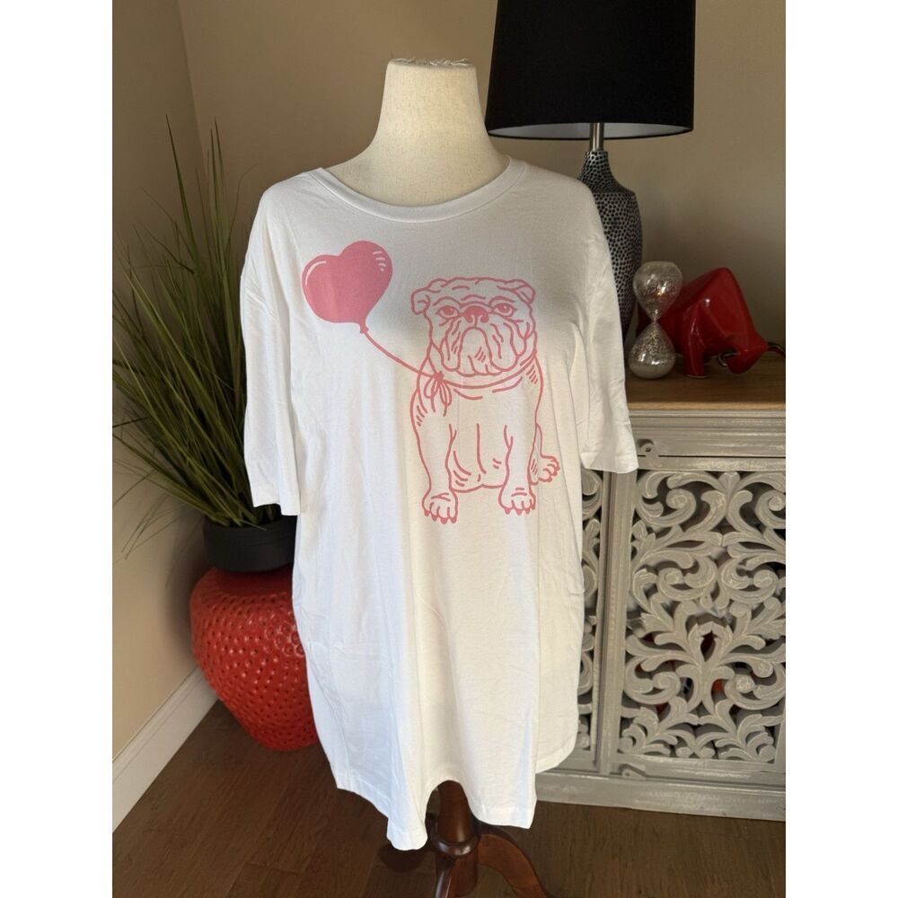 Duke And Winston Bulldog Balloon Tee